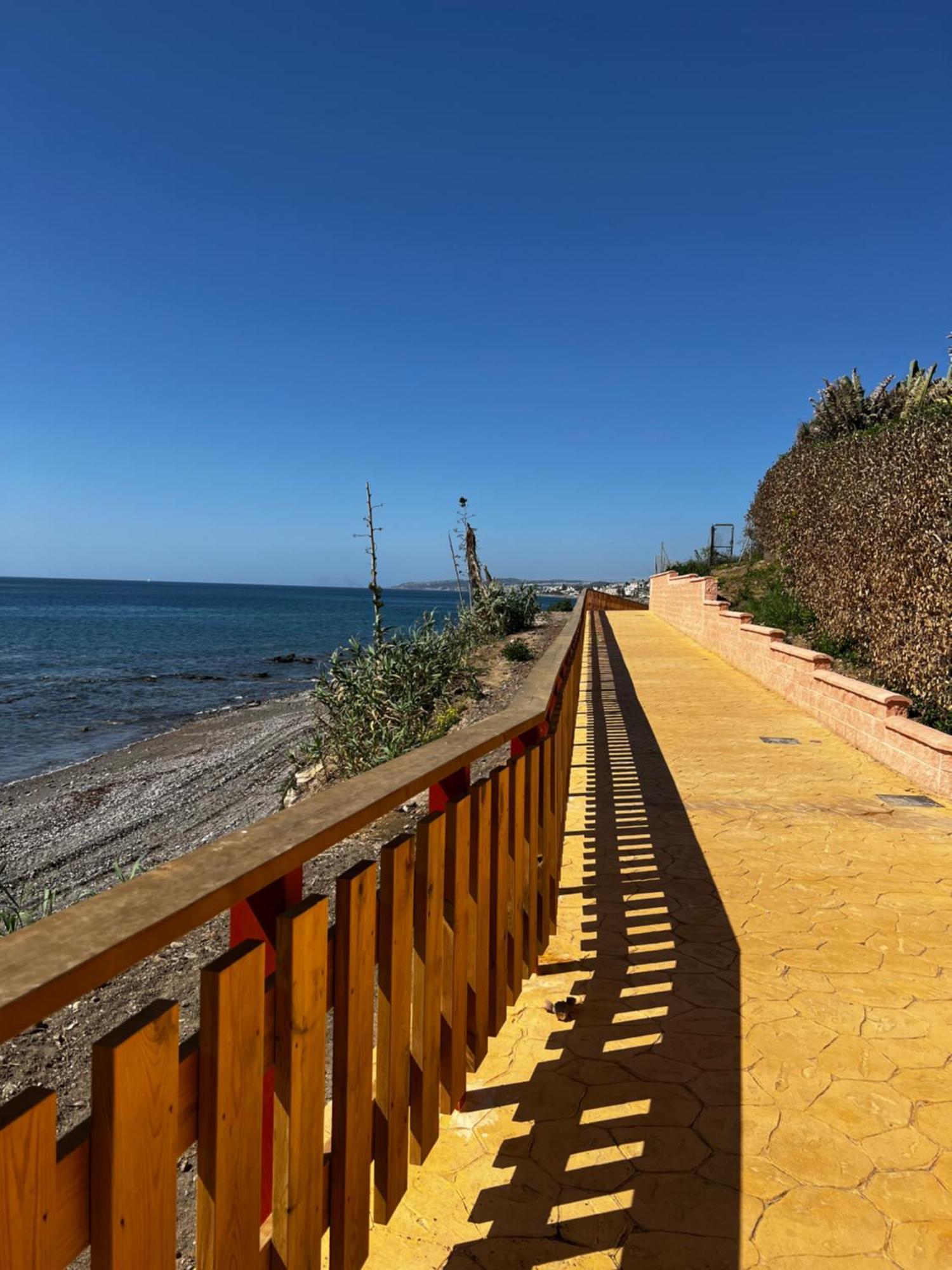 Arena Beach Естепона Екстер'єр фото